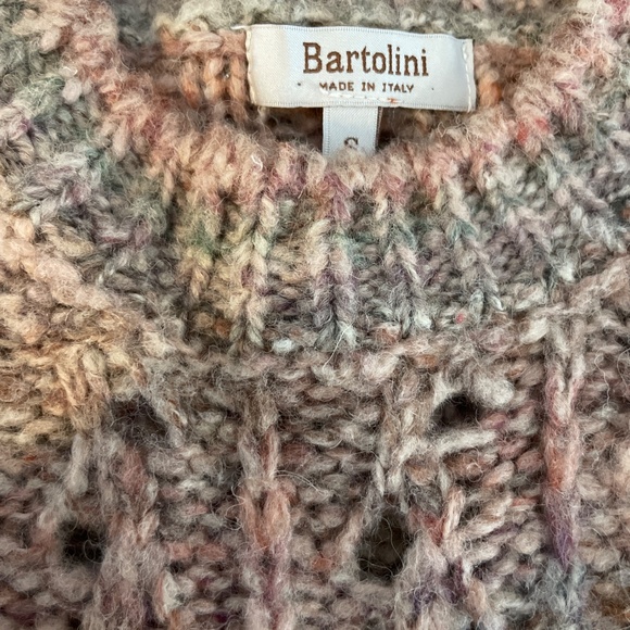 Purple sweater - Picture 3 of 3